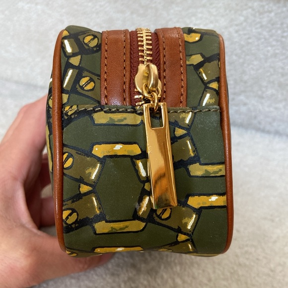 tory burch cosmetic / make up case / pouch / bag - Picture 3 of 16